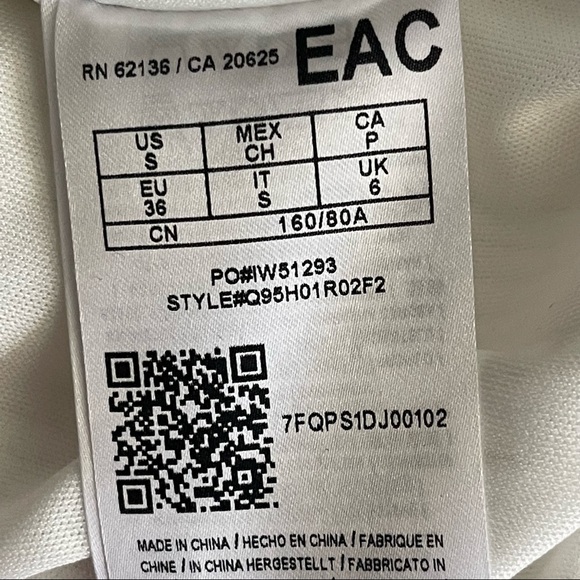 Guess Bell Sleeve Crop Top Pure White w/ Gold Threading Cropped - Picture 8 of 10